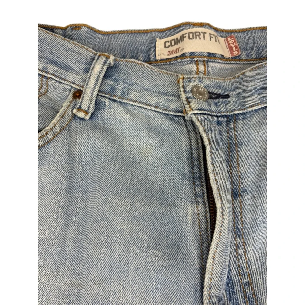 Levis levi 560